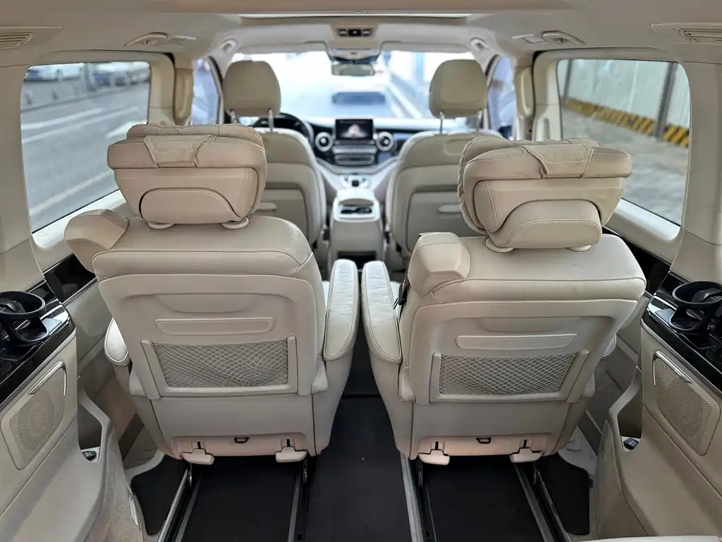 Mercedes-Benz V-Class 2016 — фото 6