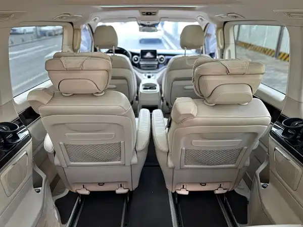 Mercedes-Benz V-Class 2016