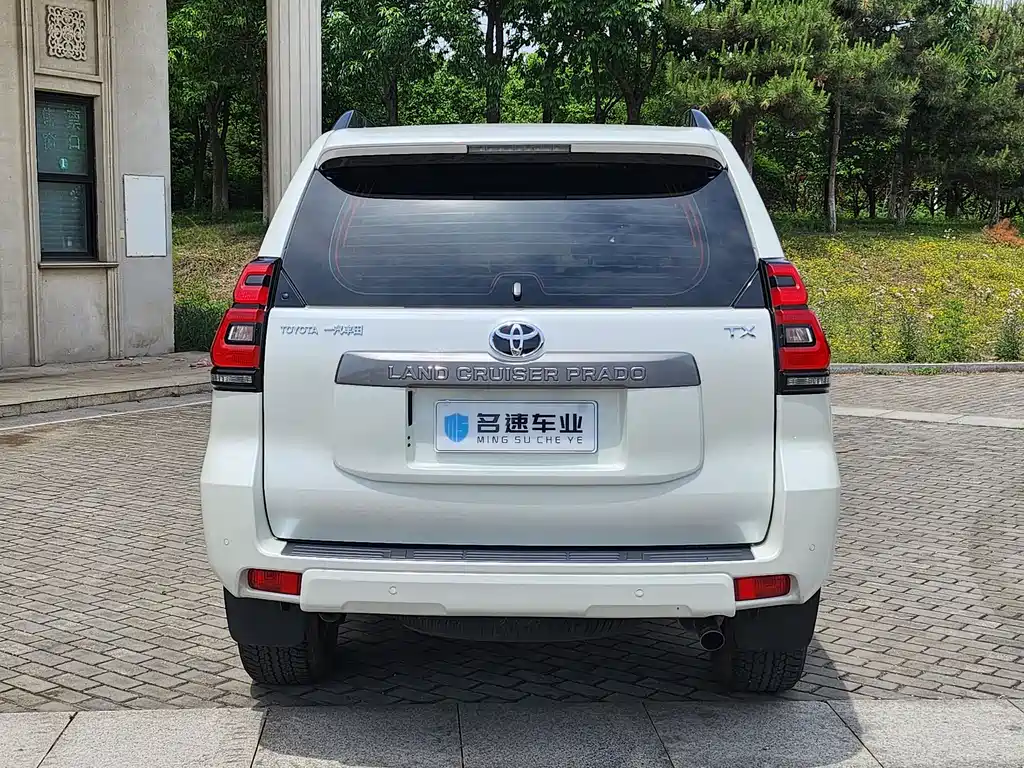 Toyota Prado 2020 — фото 16