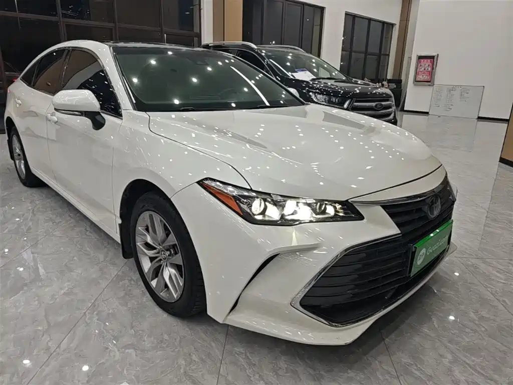 Toyota Avalon 2019 — фото 4