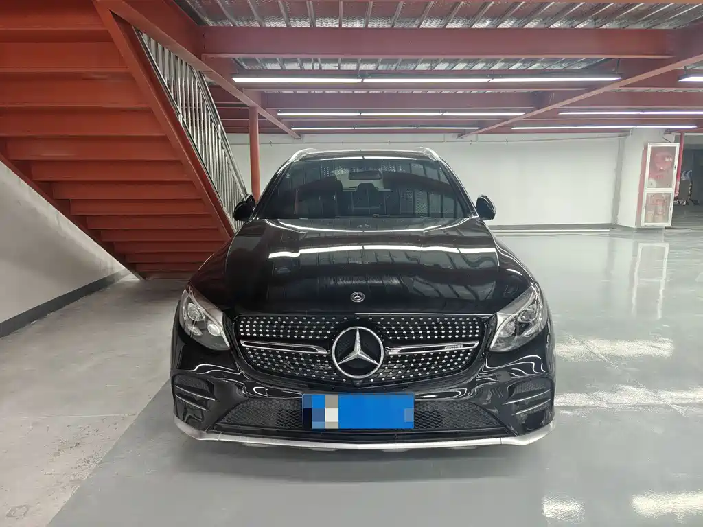 Mercedes-Benz GLC AMG 2018 — фото 2