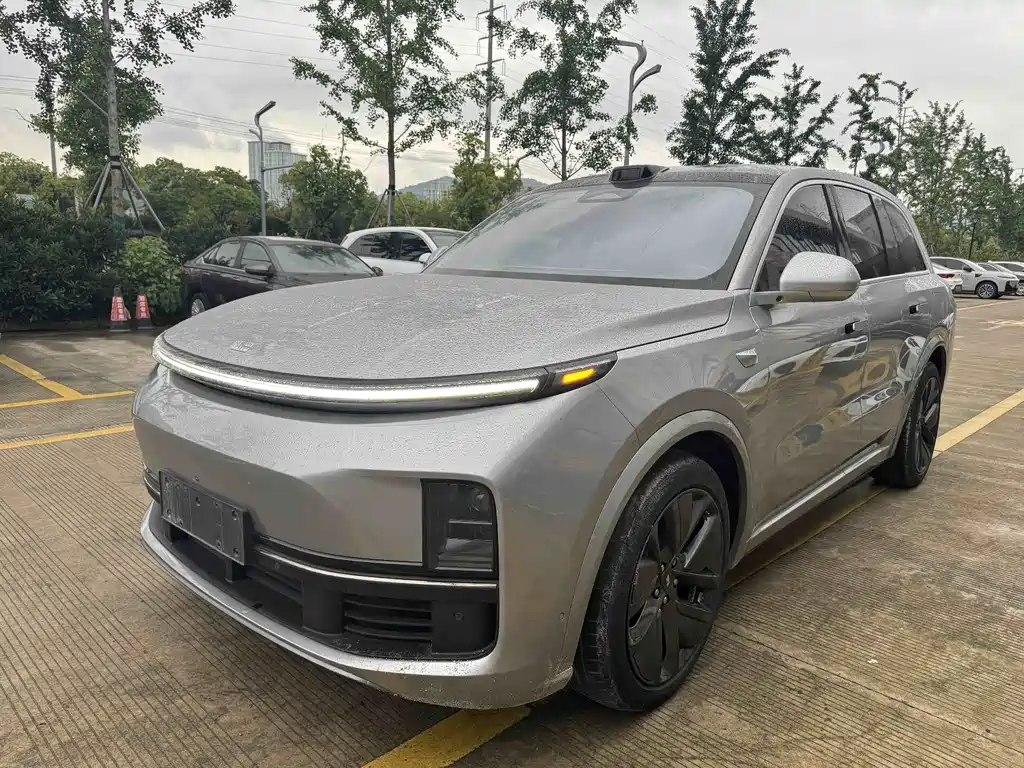 Li Auto Li L8 2022