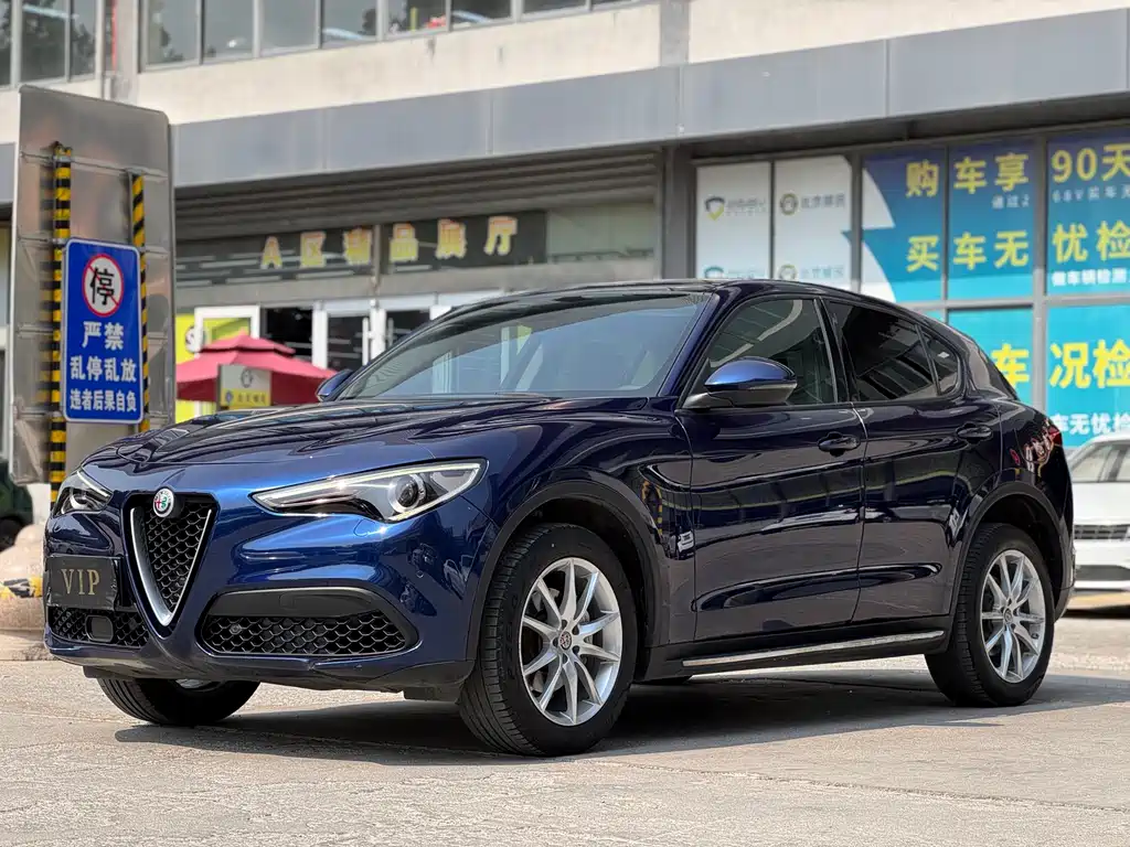 Alfa Romeo Stelvio 2019