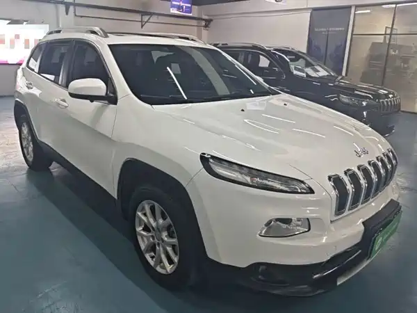 Jeep Cherokee 2018