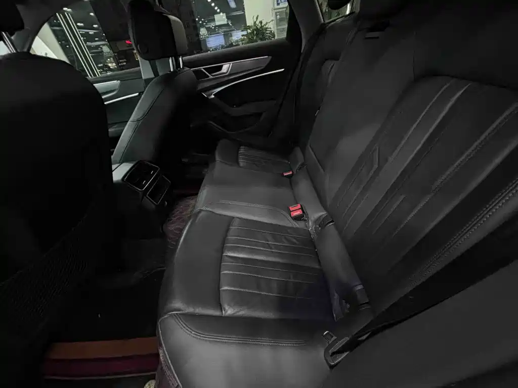 Audi A6 2021