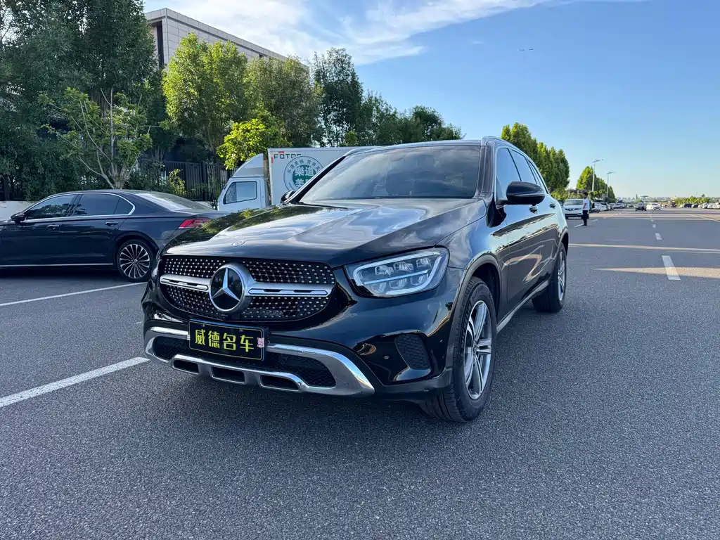 Mercedes-Benz GLC 2021 — фото 1