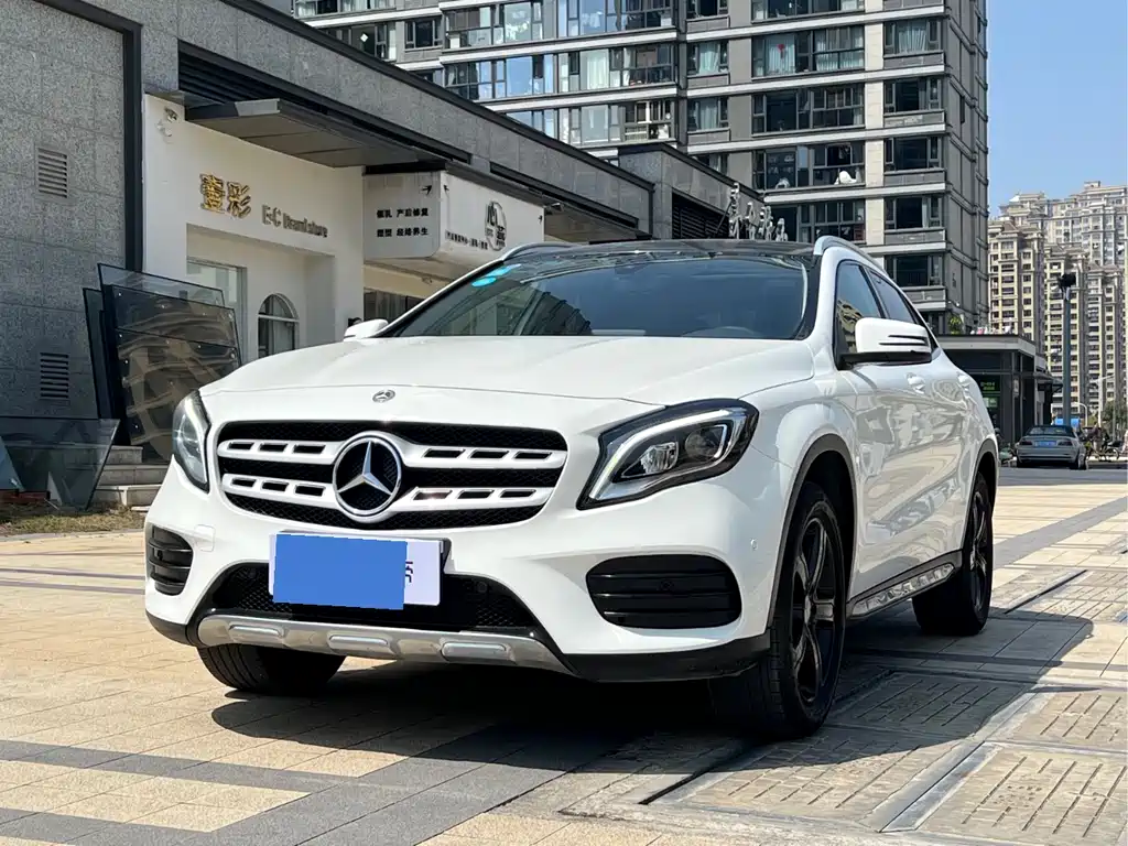Mercedes-Benz GLA 2019 — фото 1