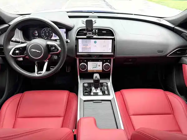 Jaguar XEL 2023