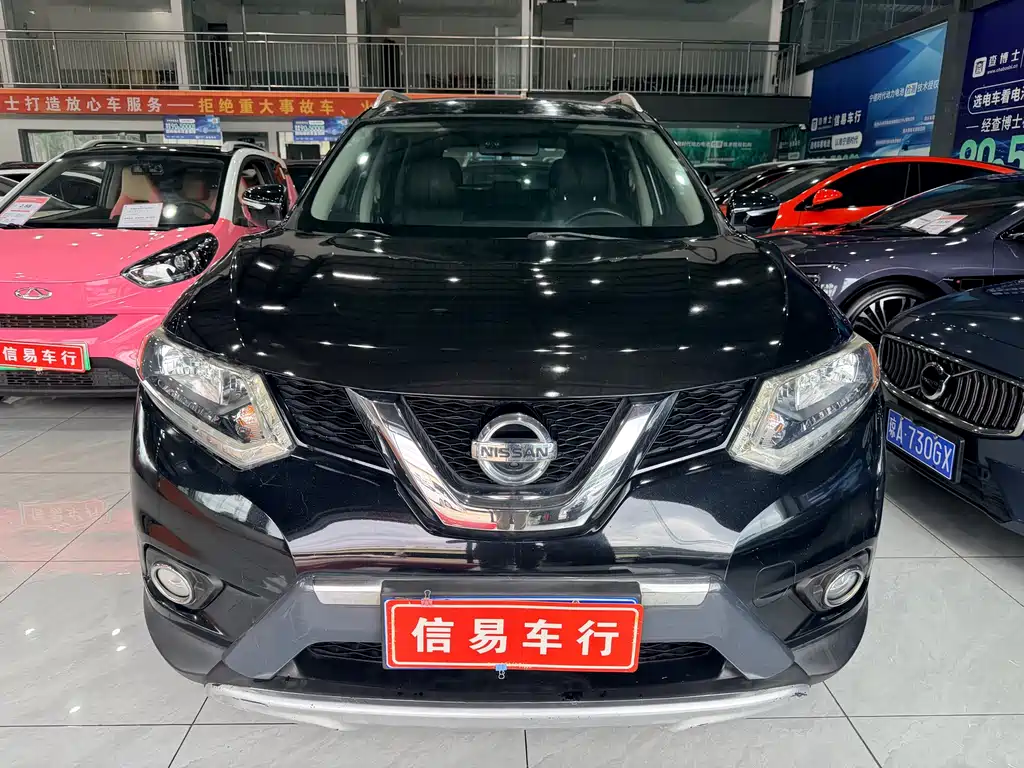 Nissan X-Trail 2017 — фото 2