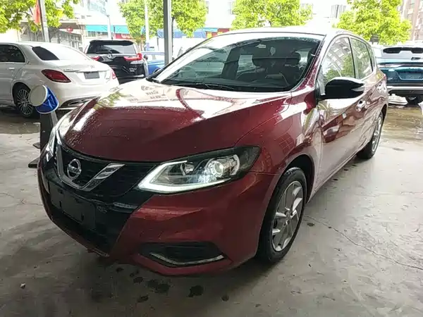 Nissan Tiida 2020