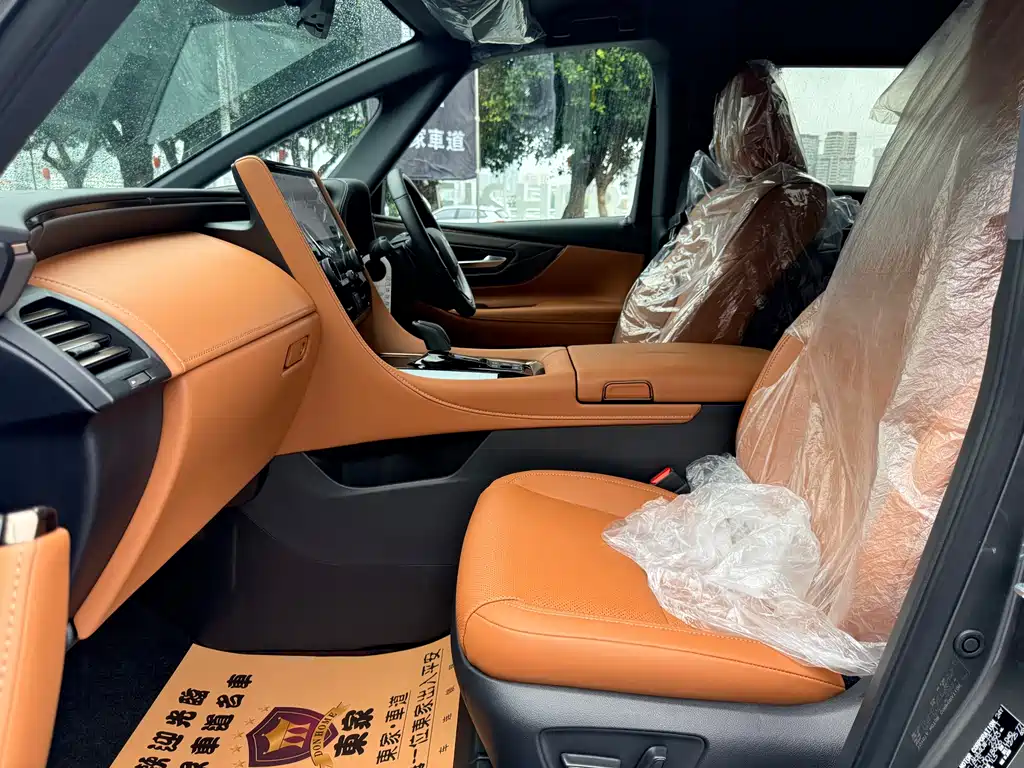Toyota Vellfire 2026 — фото 16