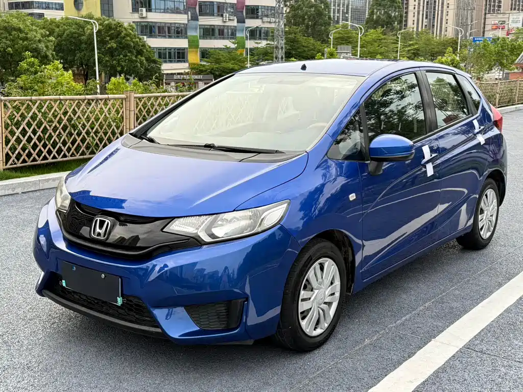 Honda Fit 2015 — фото 1