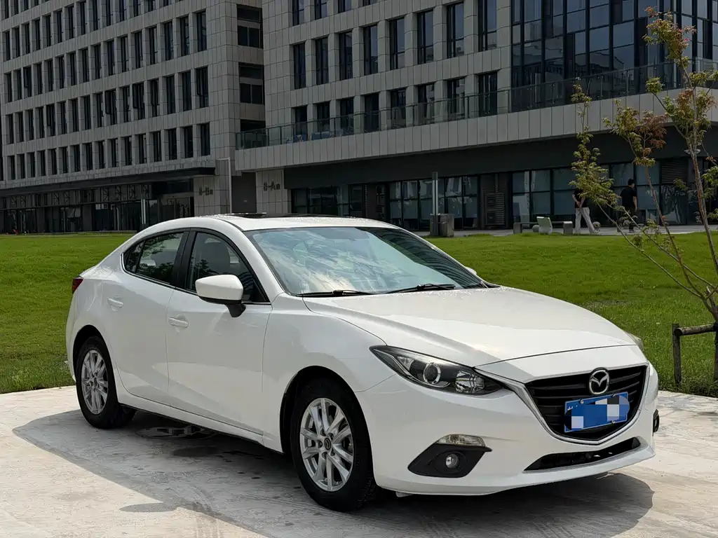 Mazda 3 Angkesela 2016