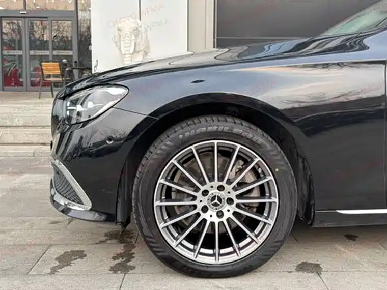 Mercedes-Benz E-Class 2023
