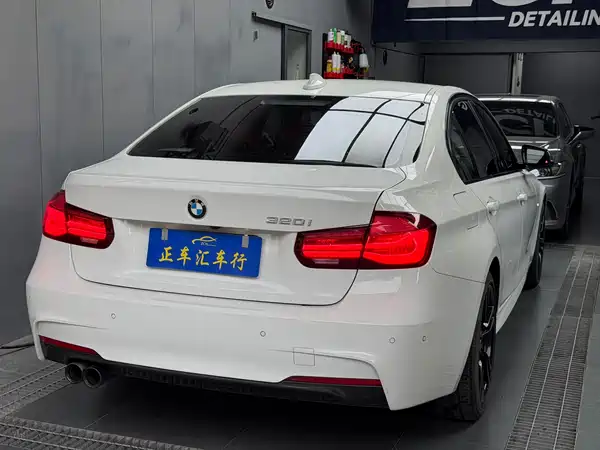 BMW 3 Series 2019