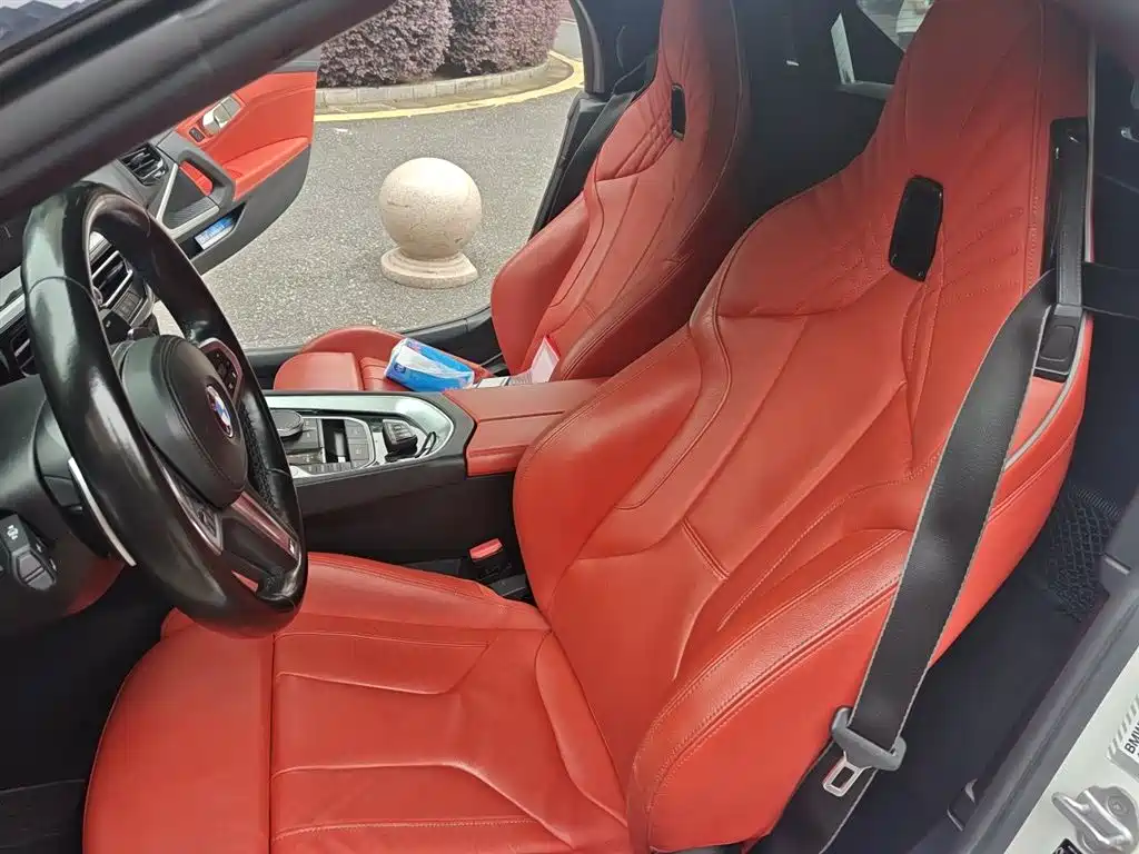 BMW Z4 2021 — фото 16