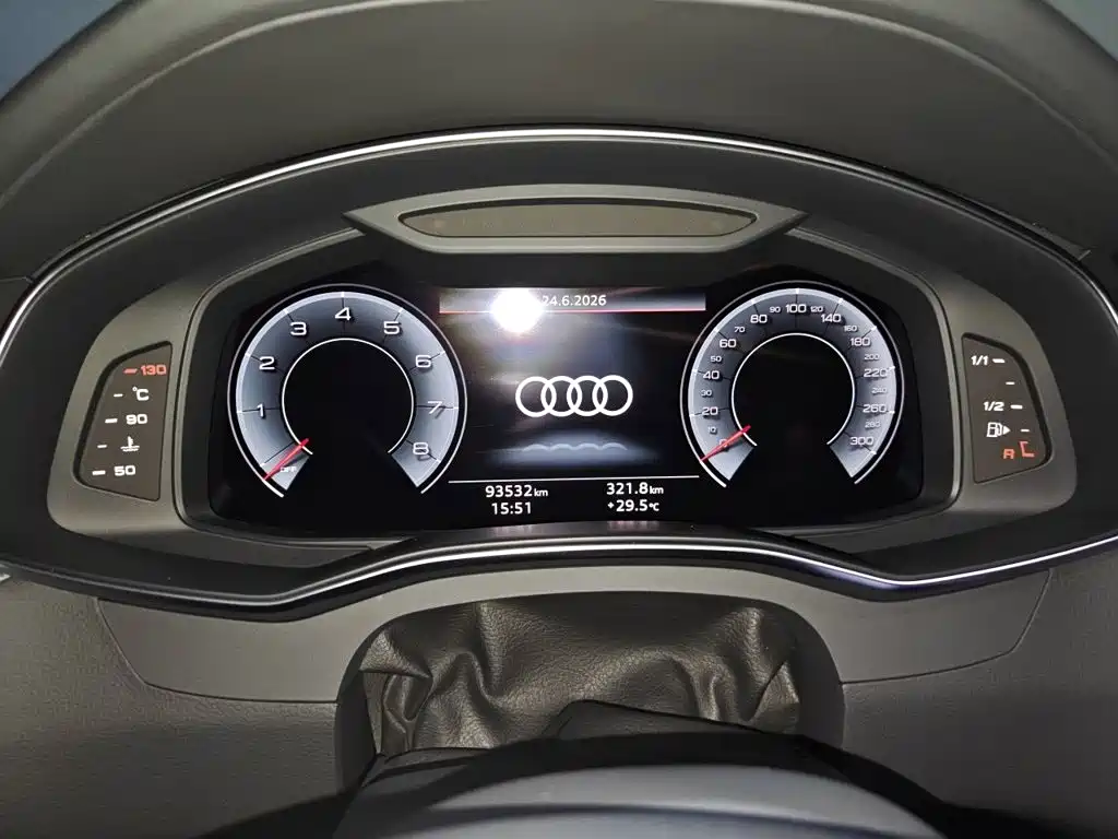 Audi A6L 2022 — фото 8
