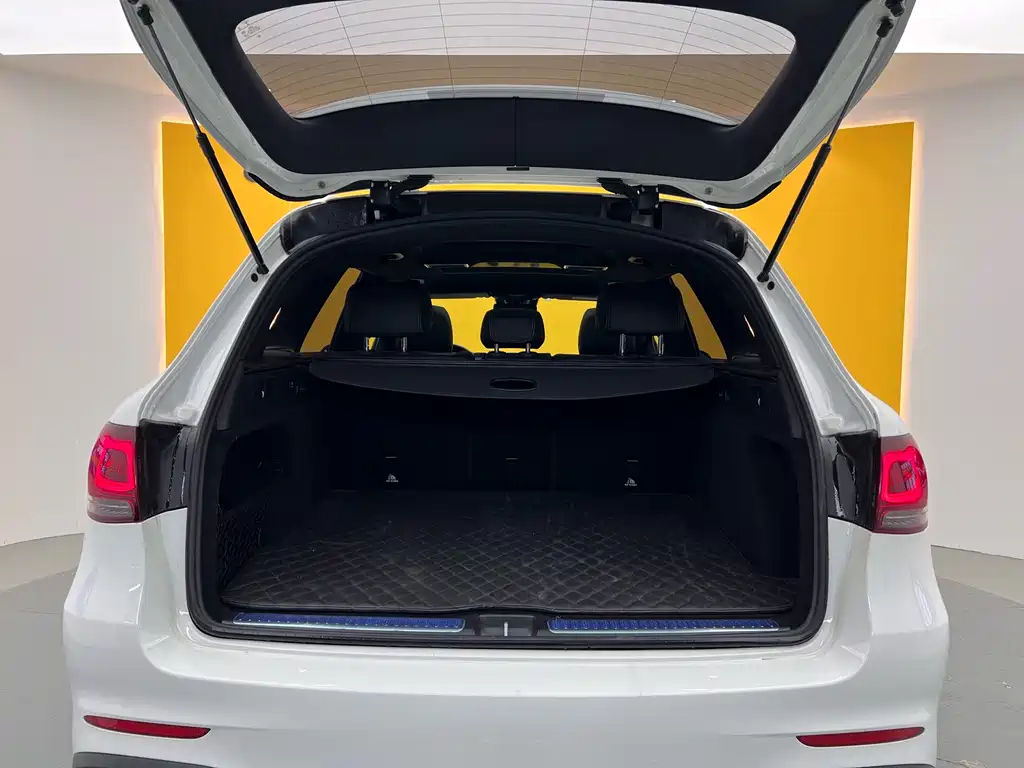 Mercedes-Benz GLC 2020 — фото 23