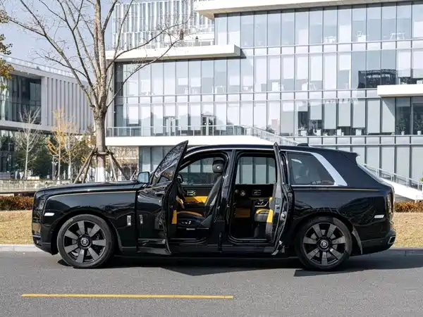 Rolls-Royce Cullinan 2018