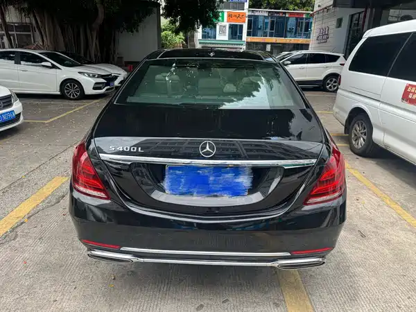 Mercedes-Benz S-Class 2008