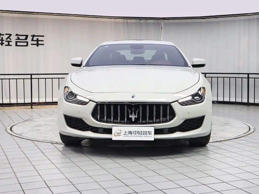 Maserati Ghibli 2023 — фото 2