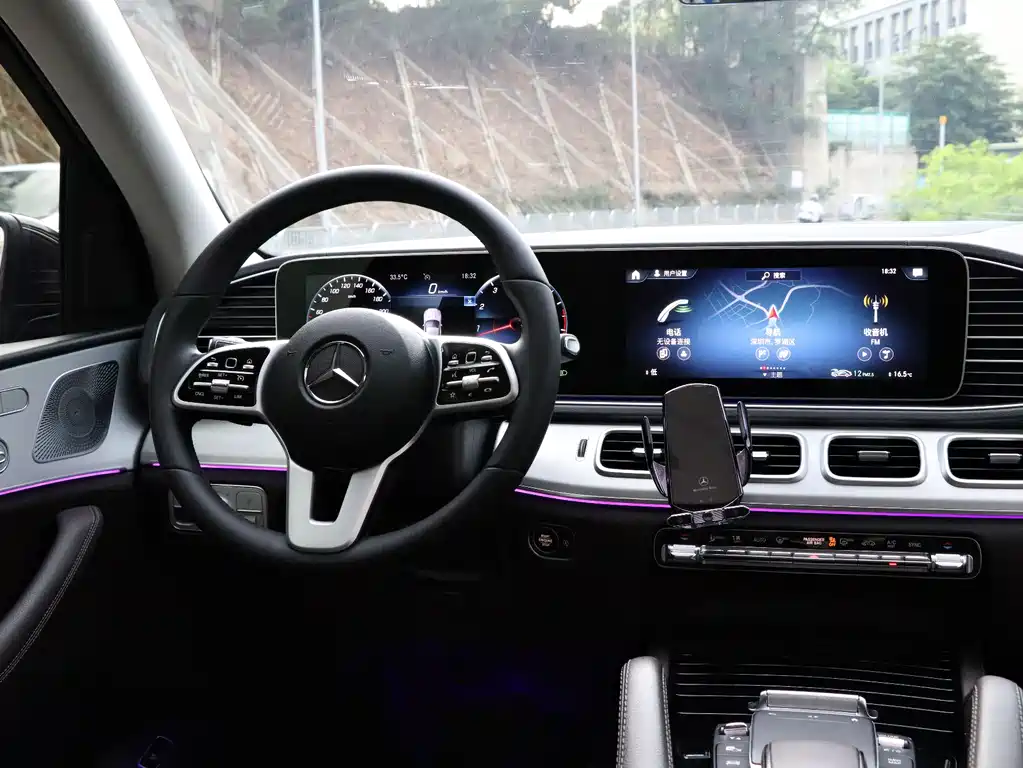 Mercedes-Benz GLE 2021 — фото 14