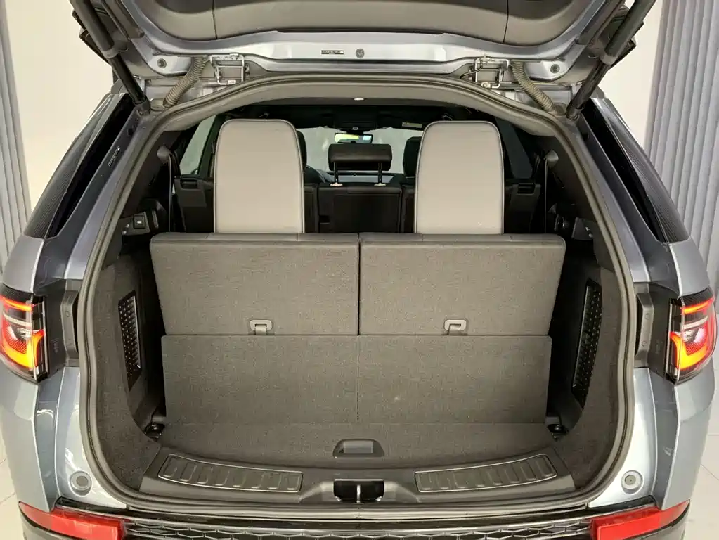 Land Rover Discovery Sport 2021 — фото 19