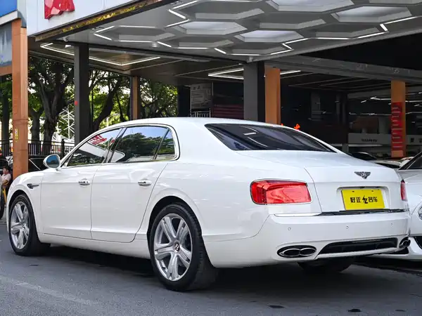Bentley Flying Spur 2016