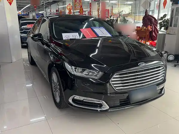 Ford Taurus 2016