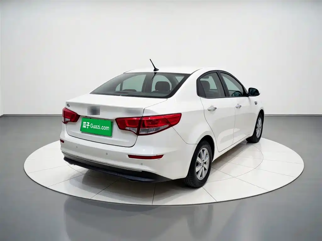 Kia K2 2016