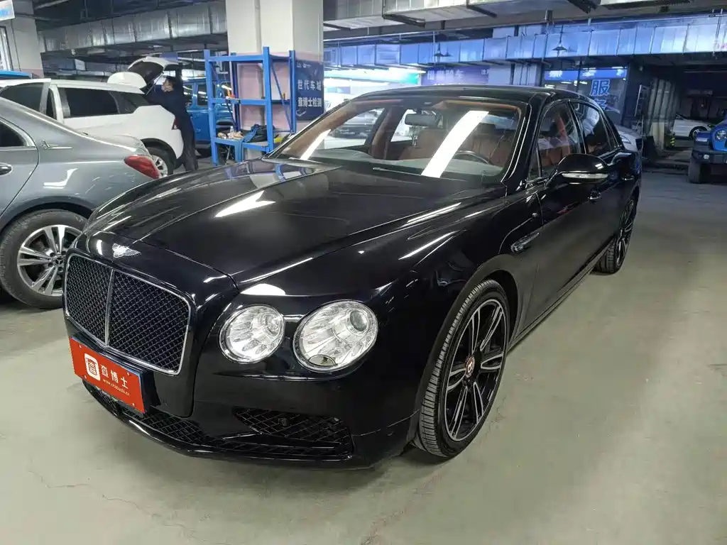 Bentley Flying Spur 2014 — фото 1