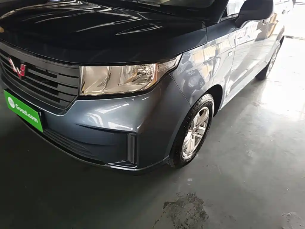 Wuling Hongguang PLUS 2021 — фото 24
