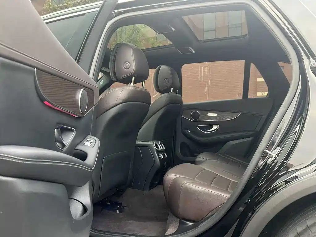 Mercedes-Benz GLC 2022