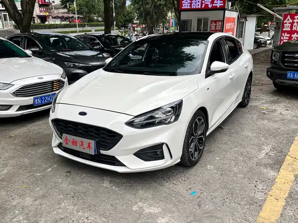 Ford Focus 2022