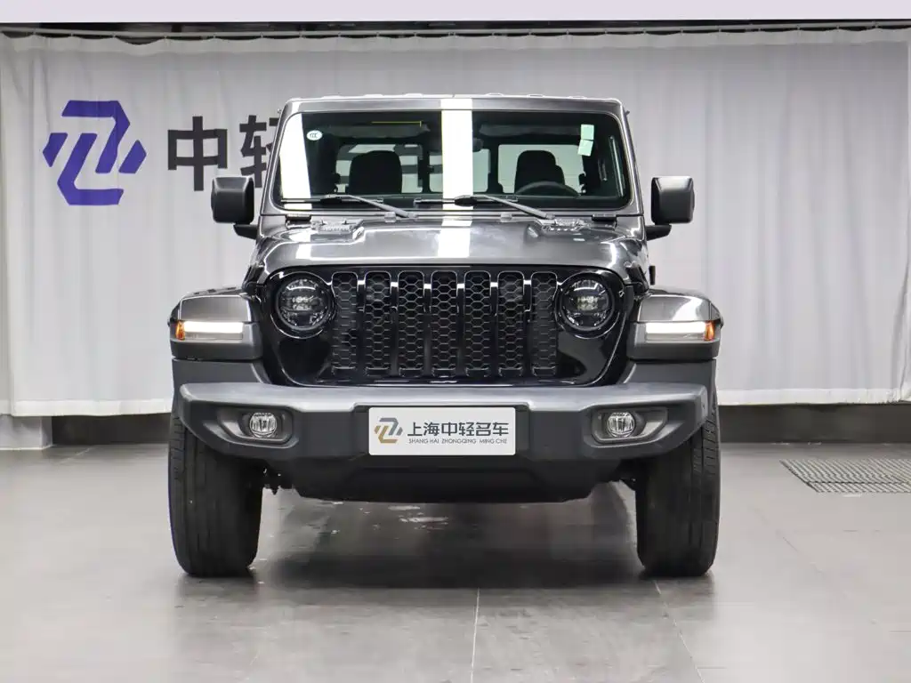 Jeep Gladiator 2023 — фото 2
