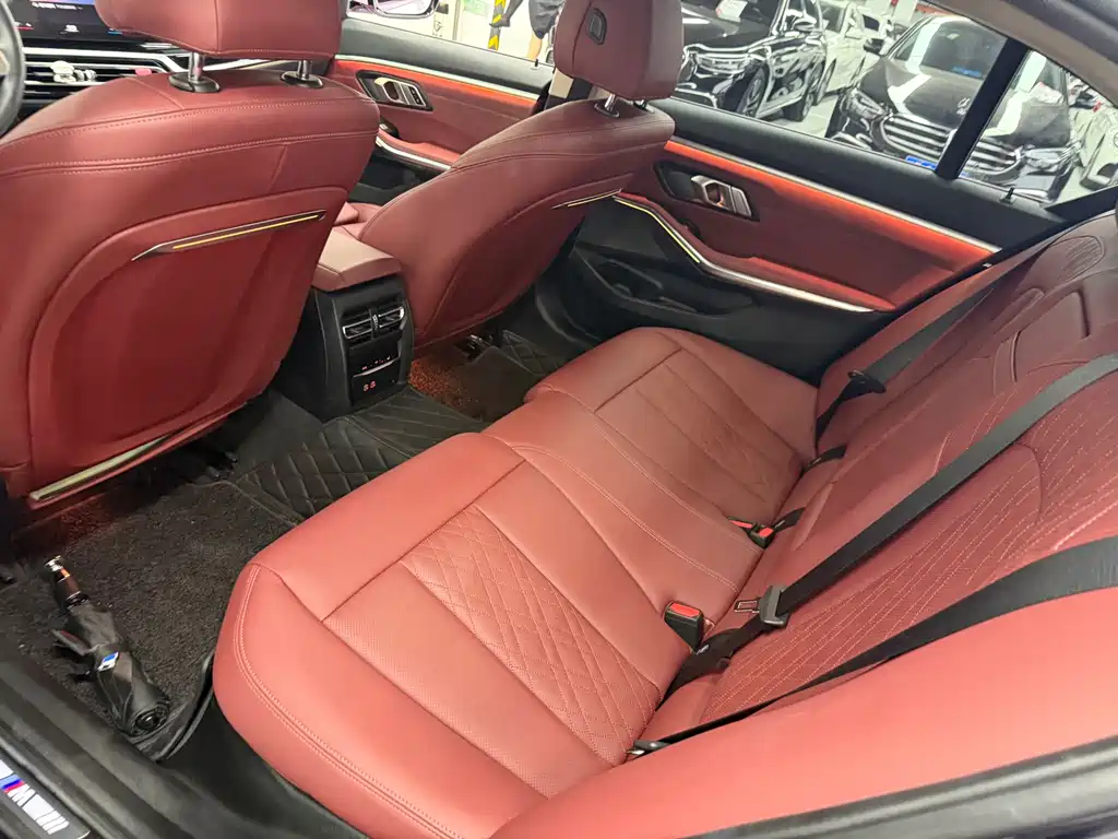 BMW 3 Series 2023