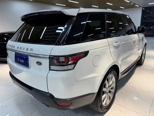 Land Rover Range Rover Sport 2015