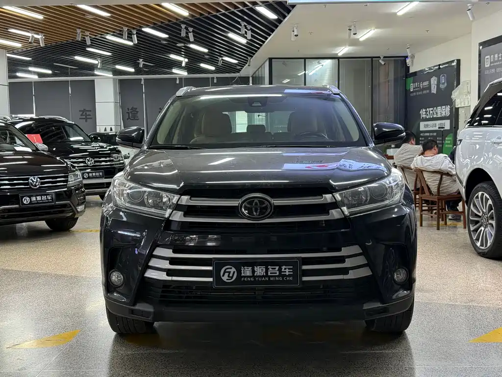 Toyota Highlander 2020 — фото 2