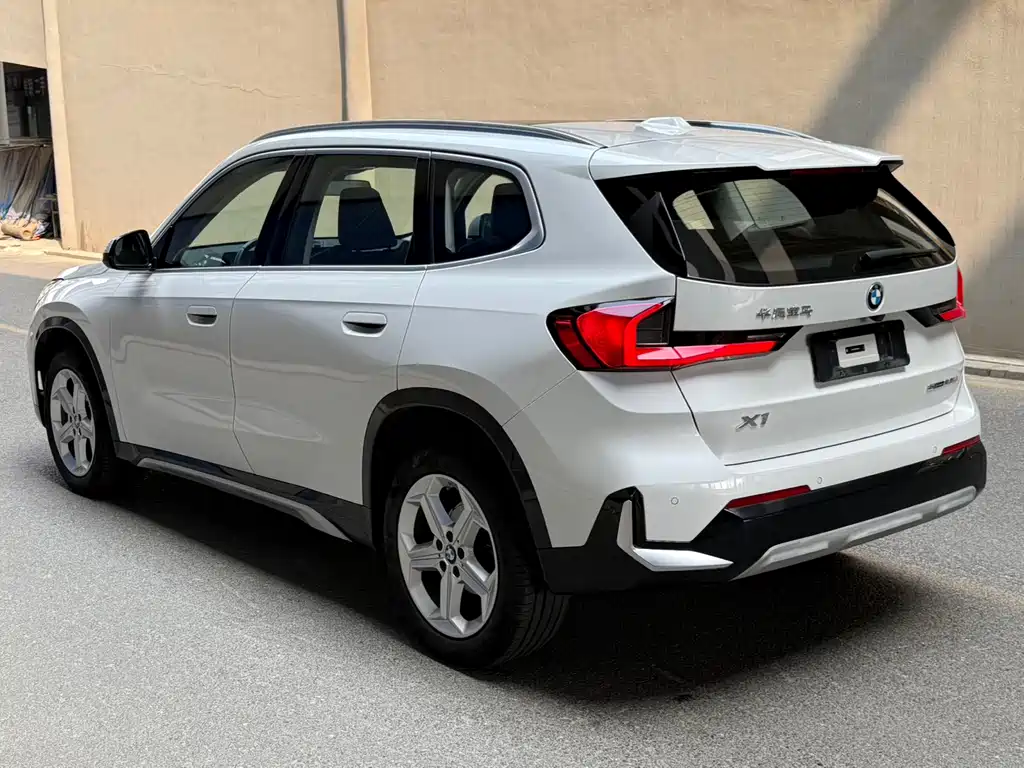 BMW X1 2023 — фото 6
