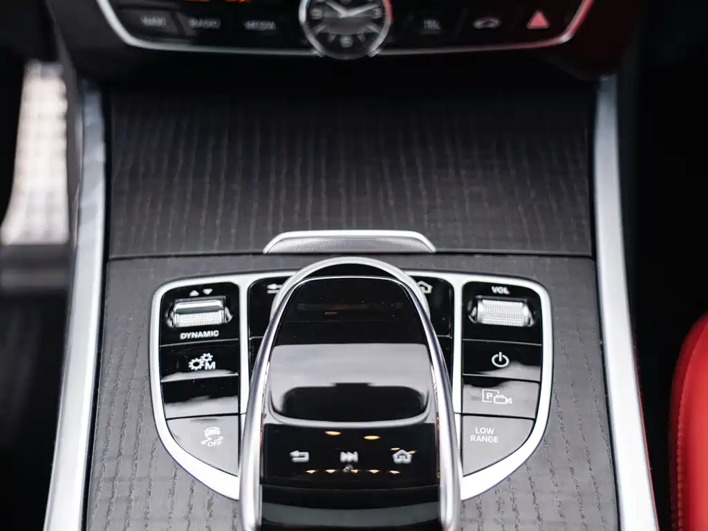 Mercedes-Benz G-Class 2023 — фото 15