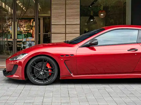 Maserati Granturismo 2013