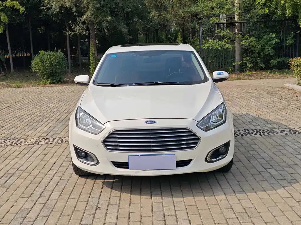 Ford Forrest 2018
