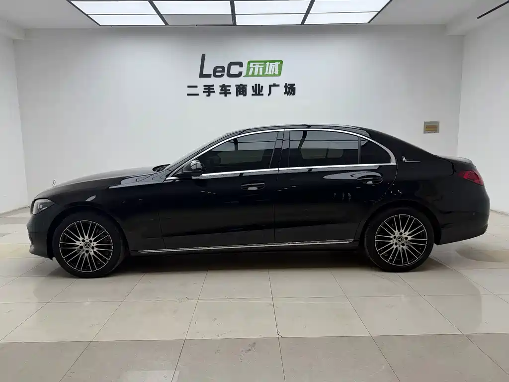 Mercedes-Benz C-Class 2022 — фото 4
