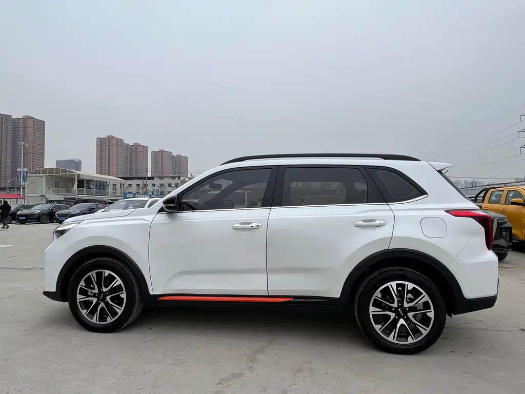 Kia Sportage 2023 — фото 16