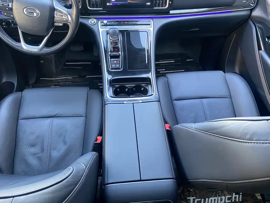 GAC Motor Trumpchi M8 2022 — фото 11