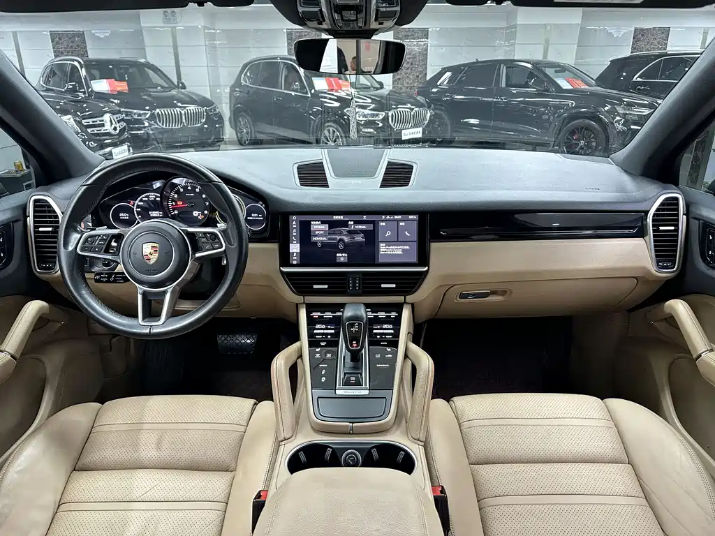 Porsche Cayenne 2018 — фото 14