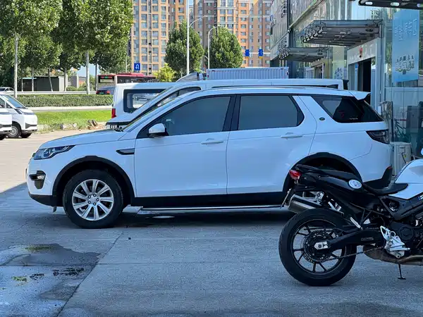 Land Rover Discovery Sport 2019
