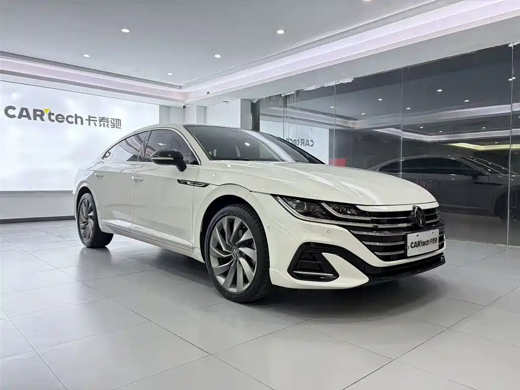 Volkswagen CC 2024