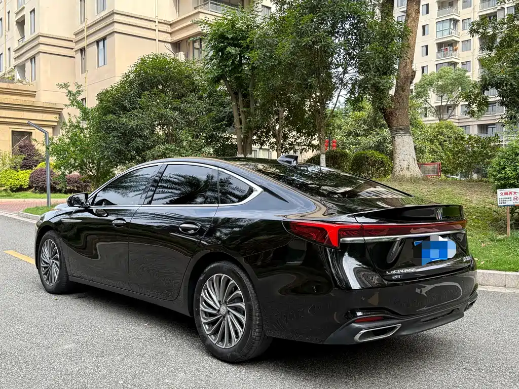 Buick LaCrosse 2024 — фото 21