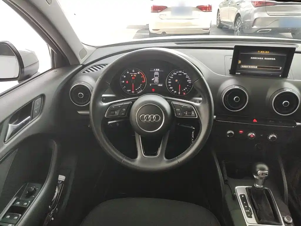 Audi A3 2020 — фото 11